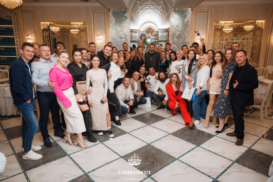 Турнир в честь дня рождения клуба Cashflow174